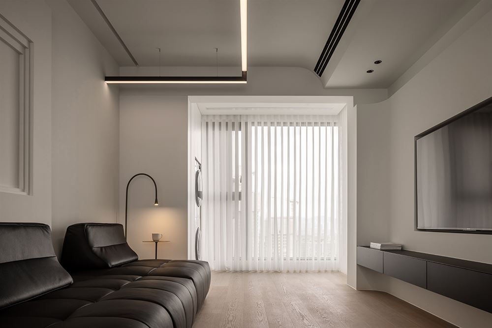 佛山東湖學(xué)府110m2| 流光溯影，極簡(jiǎn)萬(wàn)象
